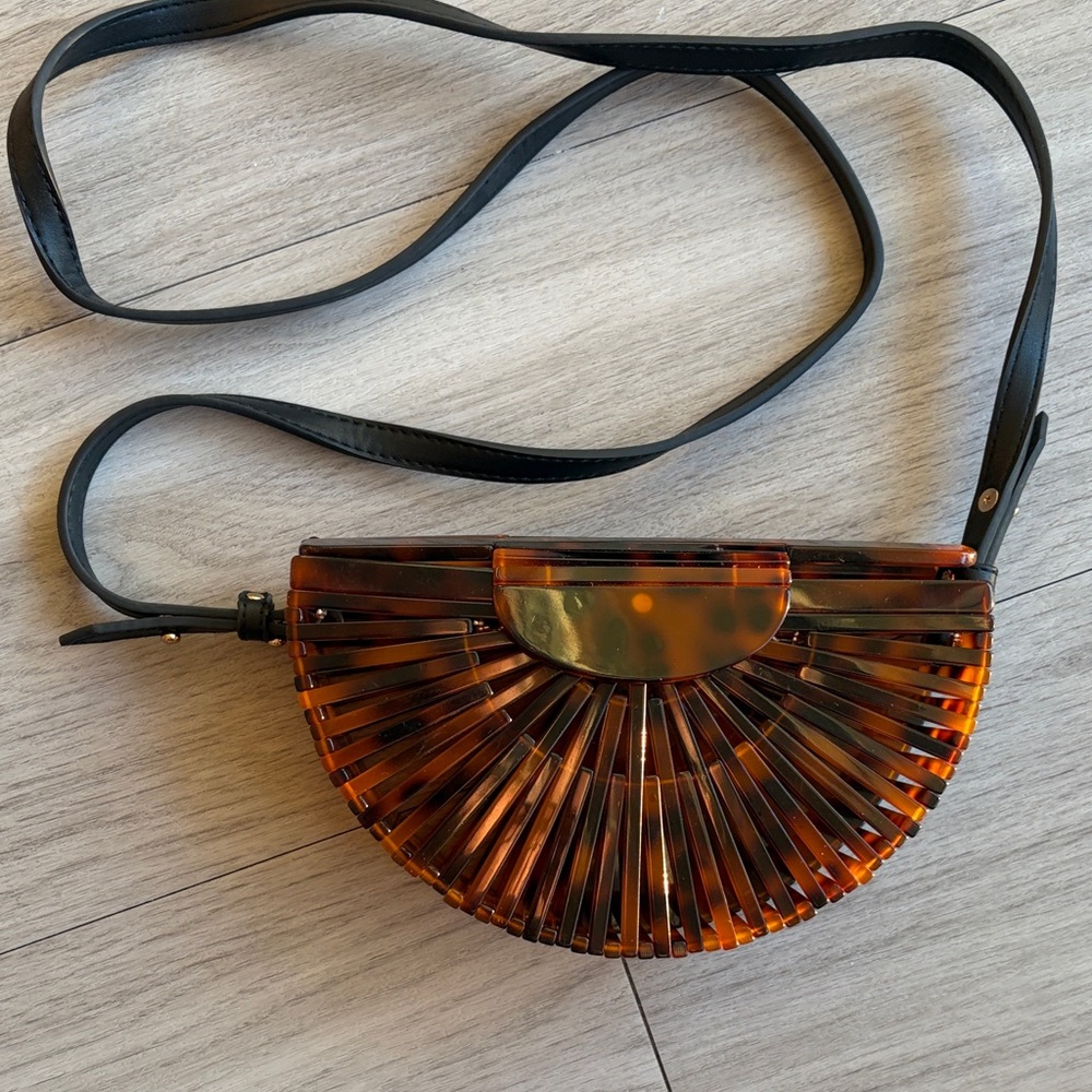 Source Unknown Tortoiseshell Crossbody Bag with B… - image 1